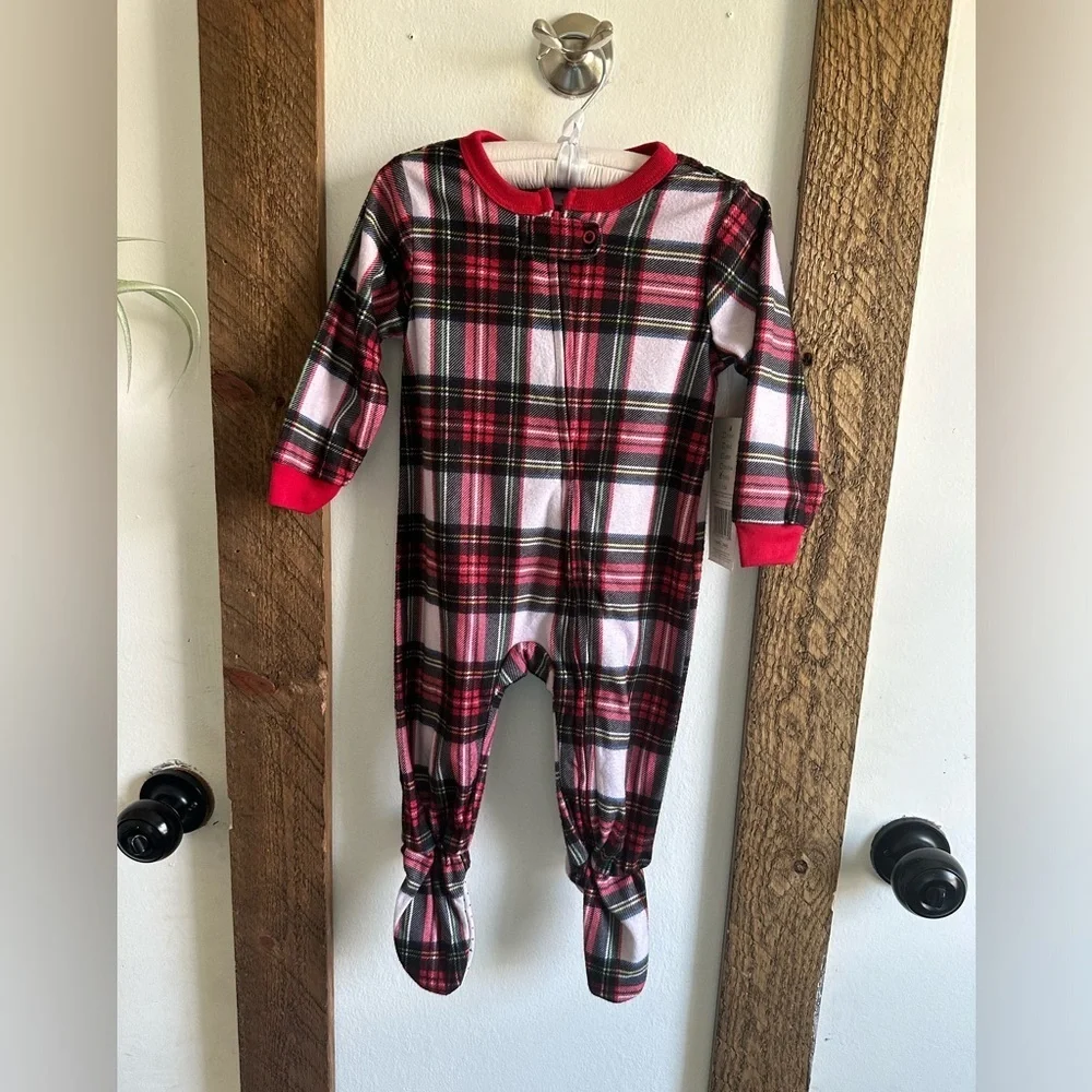 New Macys Flannel Plaid Pajamas Footies Baby 12 months  New with tags